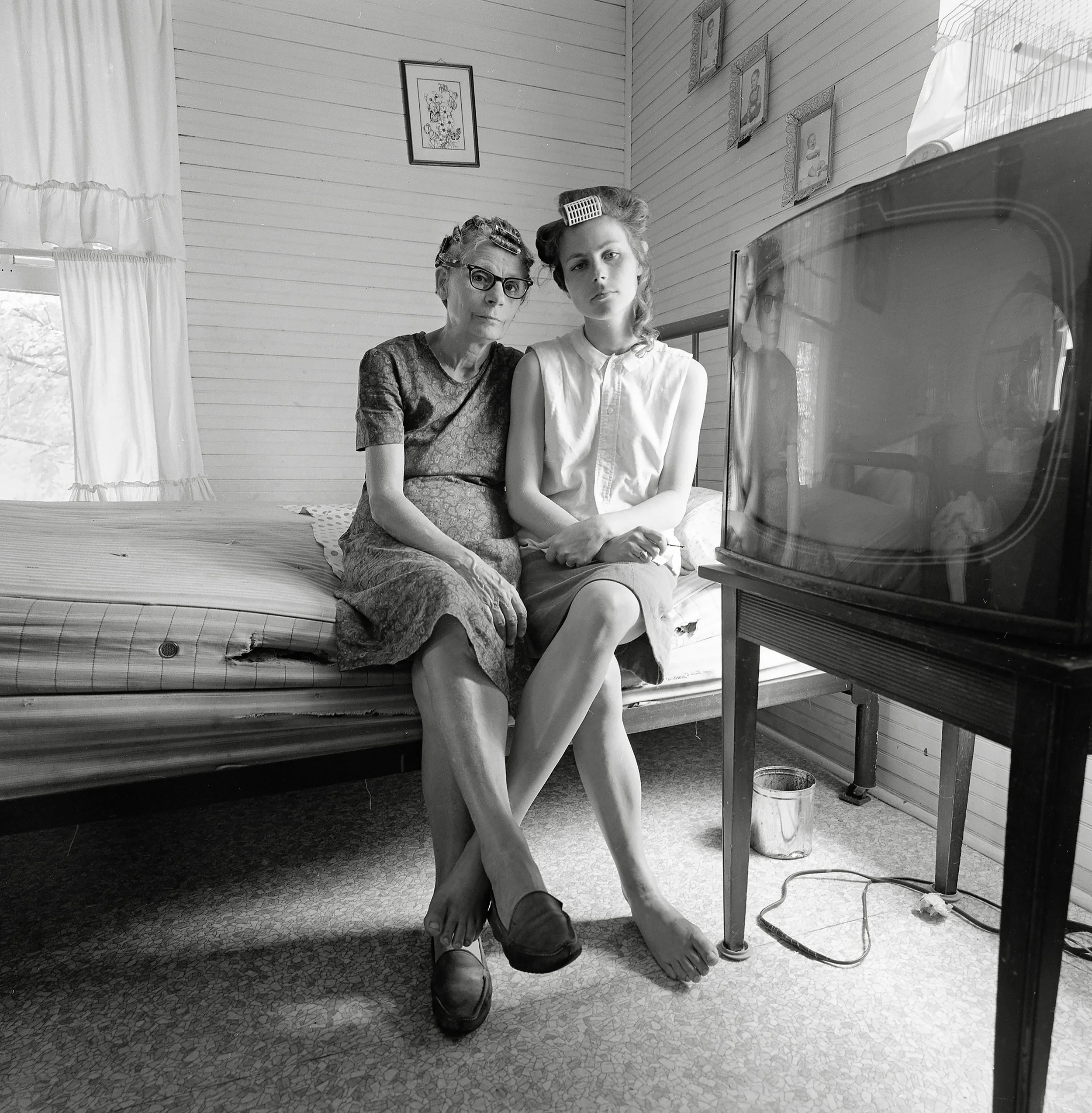 Aerial photographs　Emmet Gowin　エメット・ゴウィン Emmet Gowin | Baldwin Street: Photographs 1966–1994 | Pace Gallery